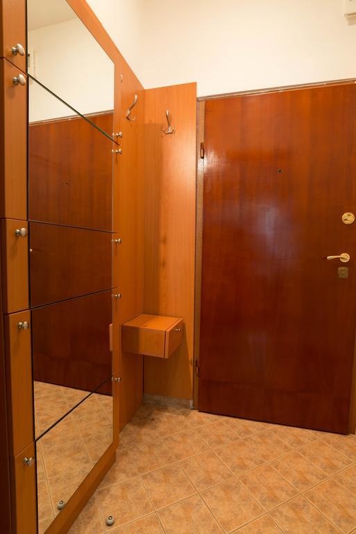Sea Garden Plaza Apartment - Free Parking ブルガス 部屋 写真