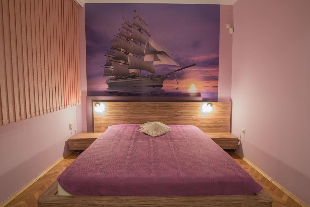 Sea Garden Plaza Apartment - Free Parking ブルガス 部屋 写真